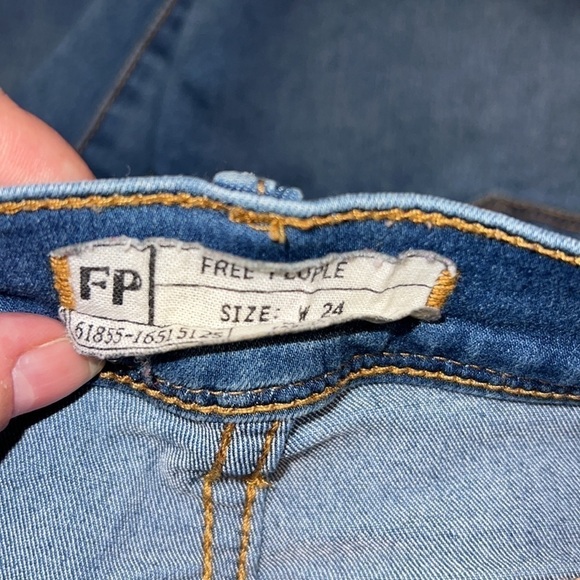 Free People Skinny BLUE Jeans Style 61855-16515125 Size 24 - Picture 5 of 6